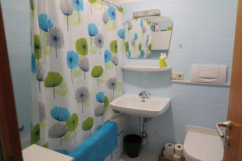 Badezimmer - Etagenwohnung mit 69,60 m&sup2; in Berchtesgaden zum Kaufen