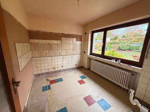 Küche - Mehrfamilienhaus, Wohnhaus mit 207,00 m&sup2; in Windeck zum Kaufen