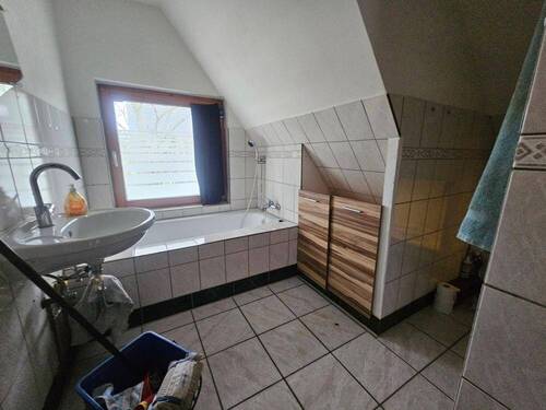 Bild 4 - Mehrfamilienhaus, Wohnhaus mit 210,00 m&sup2; in Hamburg zur Miete