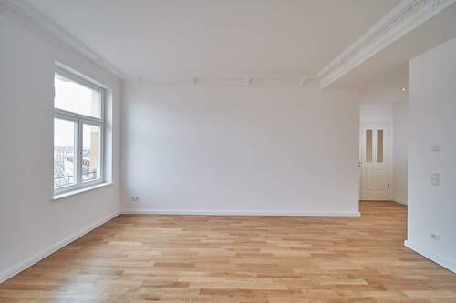 Wohnzimmer - 2 Zimmer Etagenwohnung in Leipzig