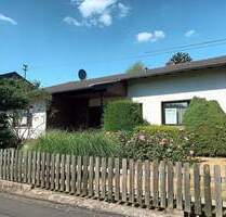 PREISSTURZ Solider Bungalow mit insges. 200 m² Wohnfläche! - Niederkassel