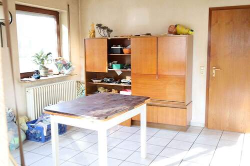 Essen EG - Mehrfamilienhaus, Wohnhaus mit 202,00 m&sup2; in Meßstetten zum Kaufen