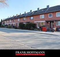 Mittelreihenhaus mit Vollkeller und ausgebautem Dachgeschoss in zentraler Lage von Norderstedt