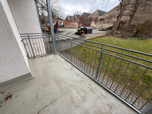 IMG_0348 - Großer und West-Balkon Laminat sep. Küche u.v.m.