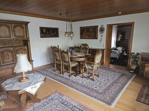 EG Whg.: großzügiges Wohn- und Esszimmer - 