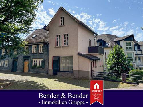 www.bender-immobilien.de - ***PREISREDUZIERUNG***Historisches Ein-Zweifamilienhaus in Zentrumslage von Wissen!