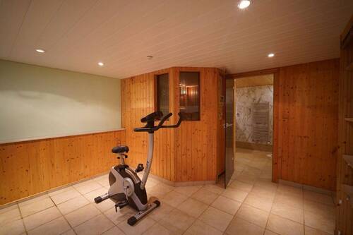 Kellerraum mit Sauna / Bad - 