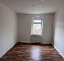 *Provisionsfrei* MFH mit viel Potenzial - Altenburg