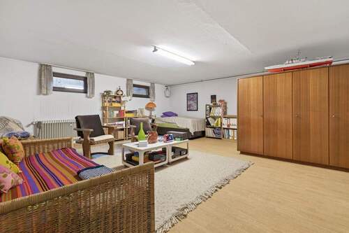 Hobby- oder Gästezimmer im Untergeschoss - 