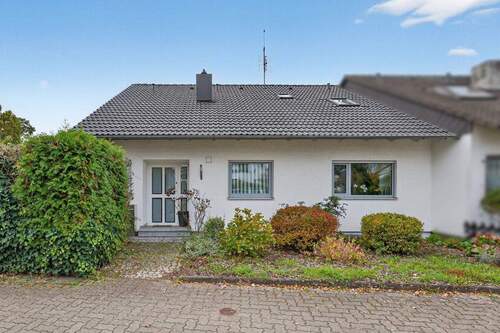 Vorderansicht des Hauses - 