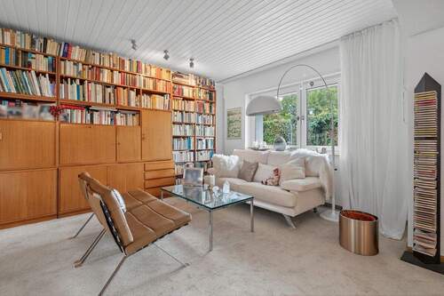 Rückzugsbereich zum Lesen - Reihenendhaus mit 154,60 m&sup2; in Karlsruhe / Neureut zum Kaufen