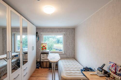 Zimmer 1 - 