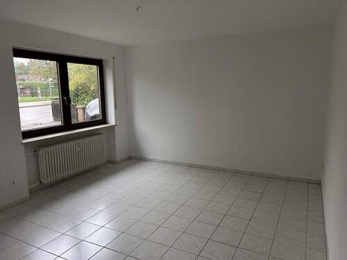 Ansicht Wohnzimmer MFH - 1 Zimmer Mehrfamilienhaus, Wohnhaus zum Kaufen in Markt Erlbach