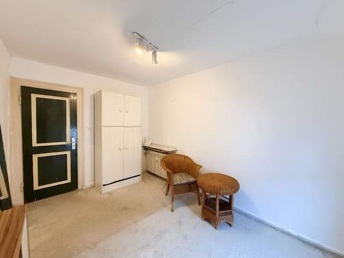 Büro - 2 Zimmer Etagenwohnung in Krefeld