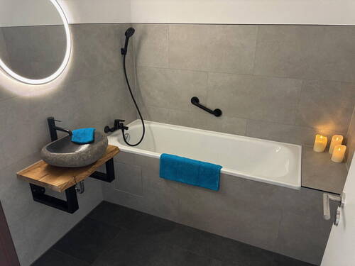 Bad - 2 Zimmer Etagenwohnung in Fürstenfeldbruck