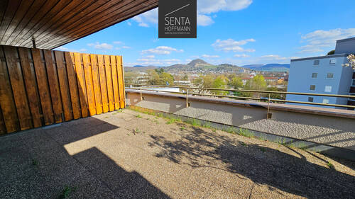 Aussicht Terrasse 1 - Hoch oben in einer wundervollen Penthousewohnung! Perfekte Lage in Reutlingen!