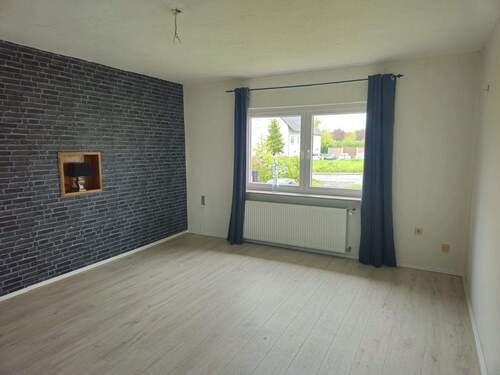 Wohnung 2 - Zimmer 1 - 