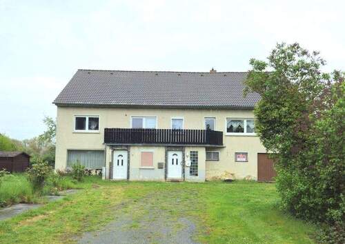 Hausansicht - Idyllisch gelegenes Zweifamilienhaus mit viel Potenzial und großzügigem Garten im OT von Borken