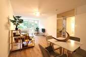 Wohnzimmer Erdgeschoss - Provisionsfrei! Renovierte 3 Zimmerwohnung!