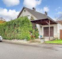 Frei stehendes Einfamilienhaus mit großem Grundstück in ruhiger Lage - Dettenheim Rußheim