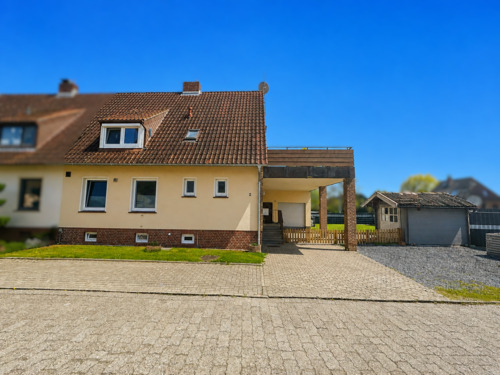 Hausansicht - Doppelhaushälfte mit 118,00 m&sup2; in Brake zum Kaufen