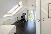 Schlafzimmer / Büro - 