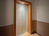Lift - 