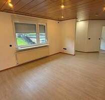 Frisch sanierte 2-Zimmer-Wohnung mit Gartennutzung in ruhiger Lage - Mudersbach-Niederschelderhütte