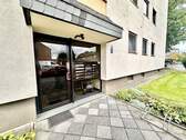 Hauseingang - 3 Zimmer Etagenwohnung in Mönchengladbach