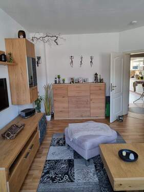 Wohnzimmer - 3 Zimmer Etagenwohnung in Leipzig