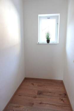 Abstellraum EG.JPG - 