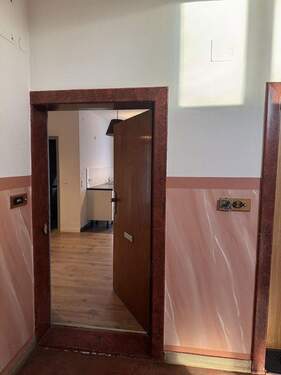 Eingang - 2 Zimmer Etagenwohnung in Berlin