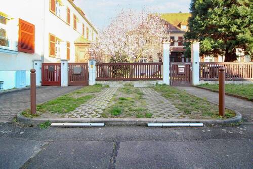 PKW-Stellplatz - 