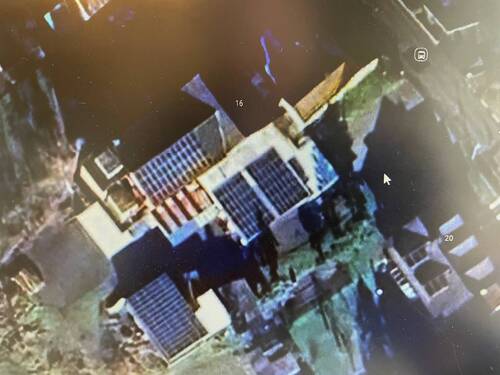 Luftbild mit Solaranlage 40 KW Peak - 