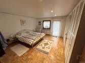 Schlafzimmer EG - 