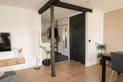 Flur.jpeg - Etagenwohnung mit 68,00 m&sup2; in Remshalden zum Kaufen