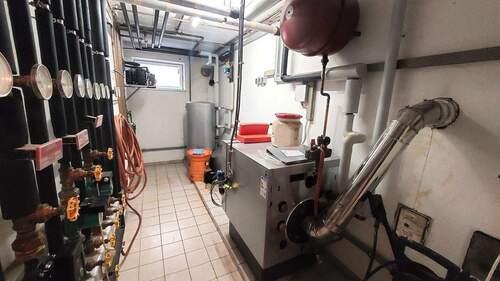 Keller Heizung.jpg - 