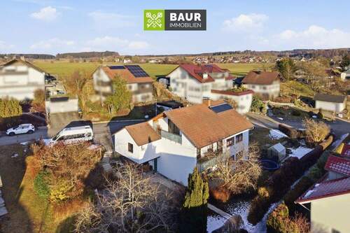 Luftbild - Einfamilienhaus mit 198,00 m&sup2; in Schlier/Unterankenreute zum Kaufen