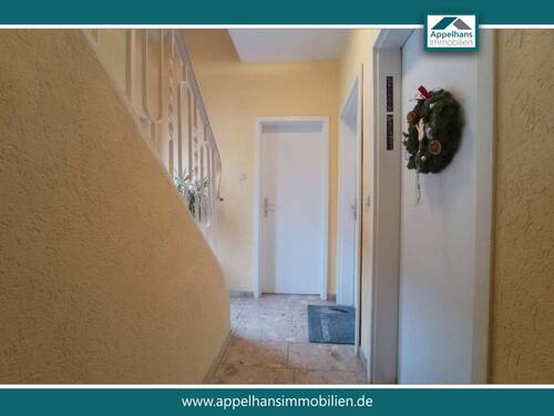 Treppenaus - 1 Zimmer Mehrfamilienhaus, Wohnhaus zum Kaufen in Hagen am Teutoburger Wald