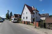 Hausansicht - 6 Zimmer Einfamilienhaus zum Kaufen in Berlin