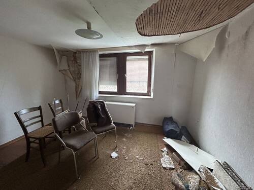 Zimmer EG - 8 Zimmer Einfamilienhaus in Schwedelbach