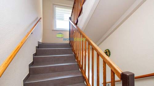 Treppenhaus - 3 Zimmer Etagenwohnung in Fuchshain