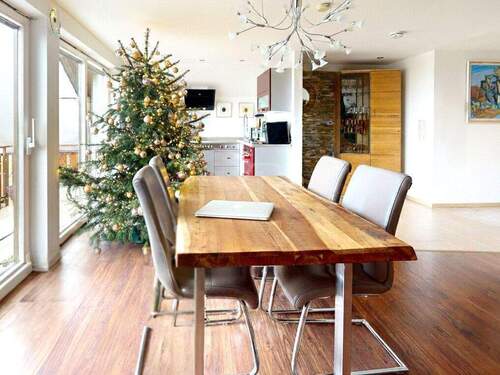 Wohnzimmer im Dachgeschoss - 