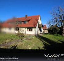 Attraktive Doppelhaushälfte auf großem Grundstück - Aichwald-Schanbach