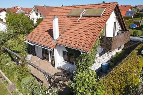 Objektbild - Ein Haus, das Herzen höherschlagen lässt - Charme, Komfort und Natur in perfekter Verbindung