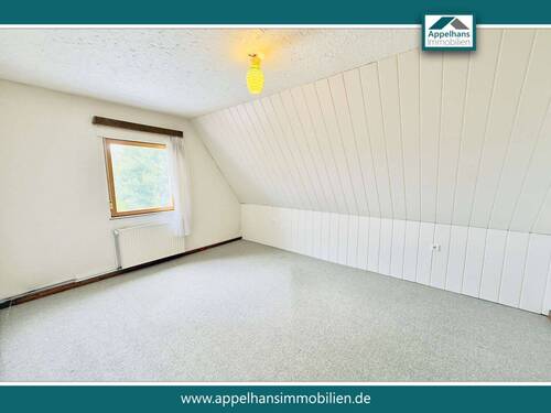 Schlafzimmer DG - 7 Zimmer Mehrfamilienhaus, Wohnhaus zum Kaufen in Rahden