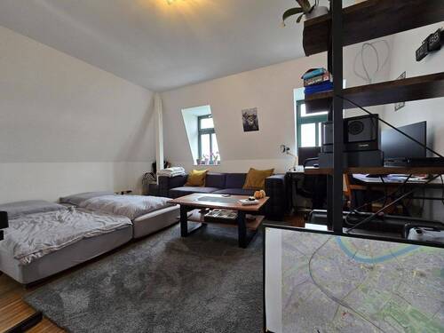 Würzburger Str.18 Wohnen I - 2 Zimmer Etagenwohnung in Dresden