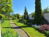 Garten im Sommer - 