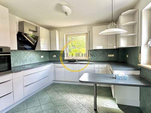 EG: Einbauküche aus 2017 - Einfamilienhaus mit 161,00 m&sup2; in Gera zum Kaufen