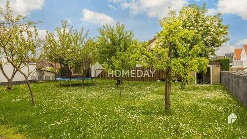 Garten 1 - 7 Zimmer Mehrfamilienhaus, Wohnhaus zum Kaufen in Niddatal